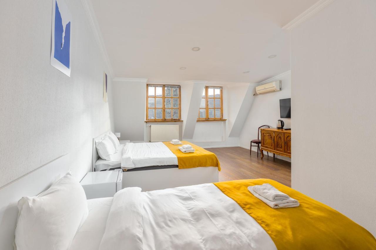 Sunny Hotel Тбілісі Екстер'єр фото