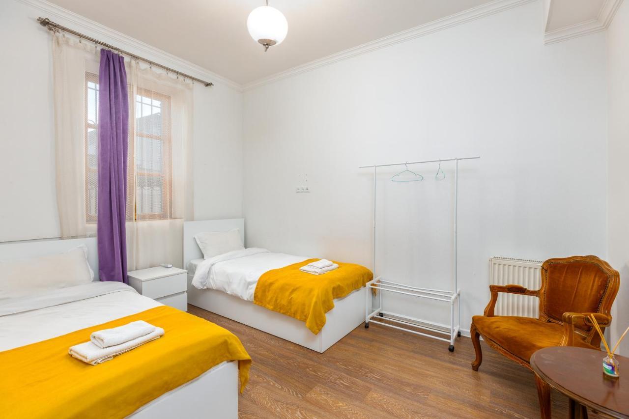 Sunny Hotel Тбілісі Екстер'єр фото