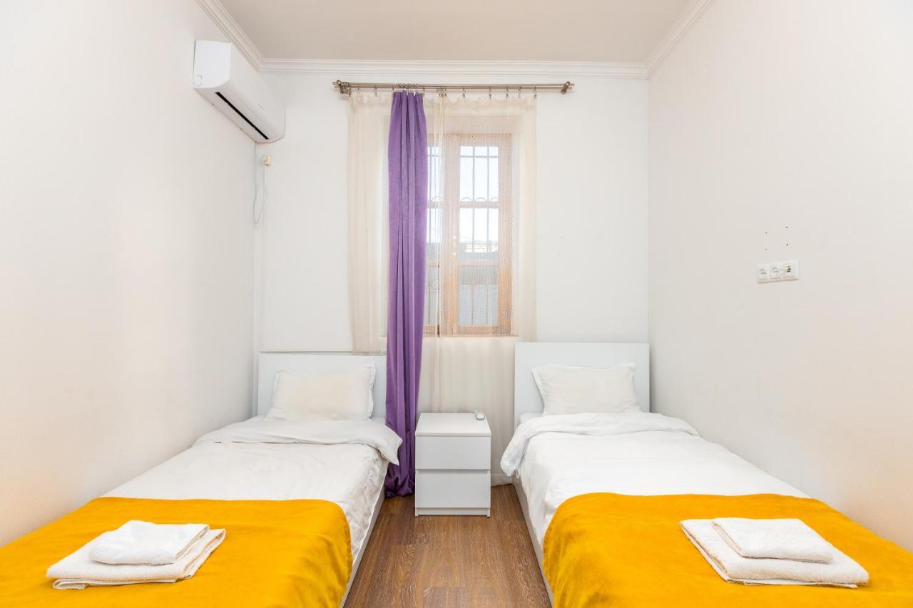 Sunny Hotel Тбілісі Екстер'єр фото